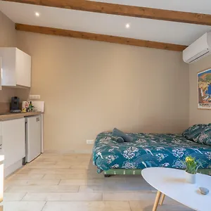 Appartement Lumineux à 10 Min De La, Nice